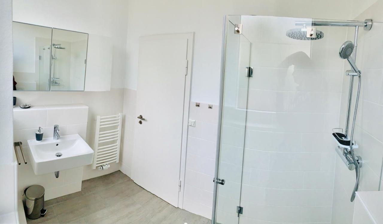 Moderner Bungalow, 20 Minuten Bis Hannover City, 24h Check-in Apartment